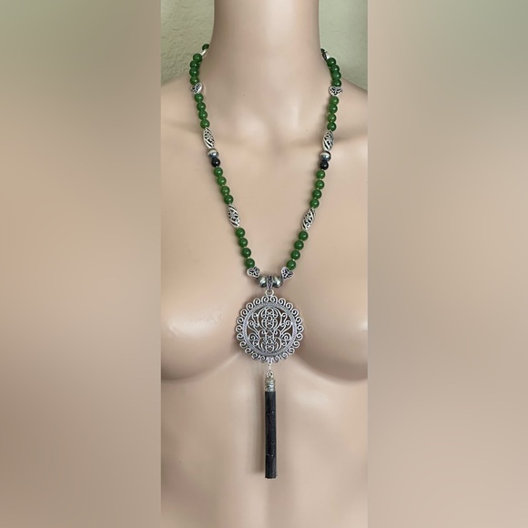 34 inch Agate Gemstone bead Necklace NWOT - Picture 7 of 14